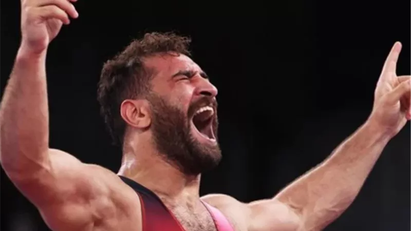 أولمبياد طوكيو.. محمد متولى يخسر من بطل المجر وينافس علي برونزية المصارعة