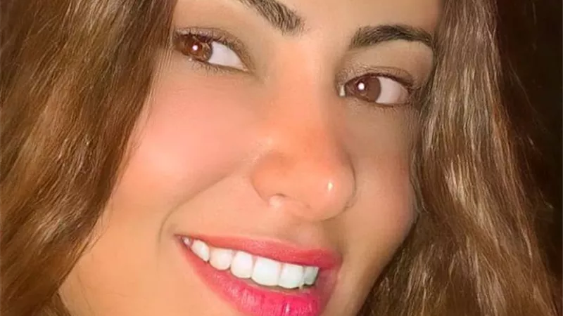 شاهد .. إنجى خطاب تخطف القلوب بجمالها