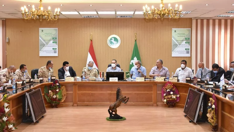 محافظ الشرقية يعلن توفير الأراضي اللازمة لمبادرة حياة كريمة بمركز الحسينية