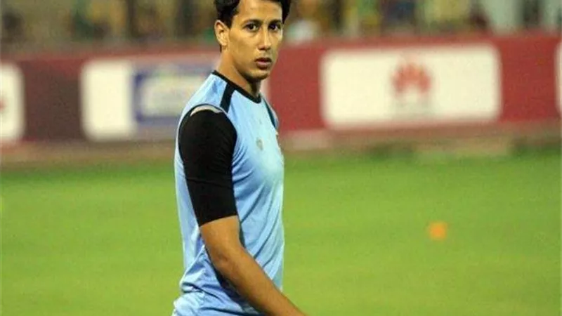 فاركو يحصل على توقيع عمرو جمال