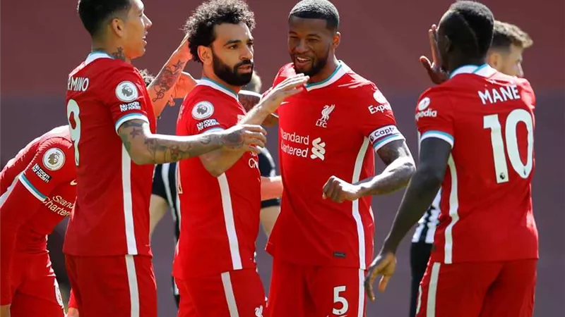 ليفربول يهزم بولونيا بهدفين نظيفين