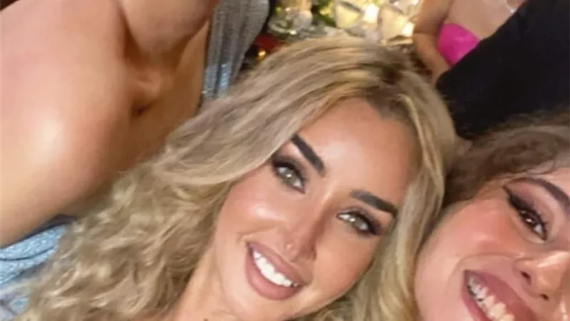 بالفيديو .. رقص 