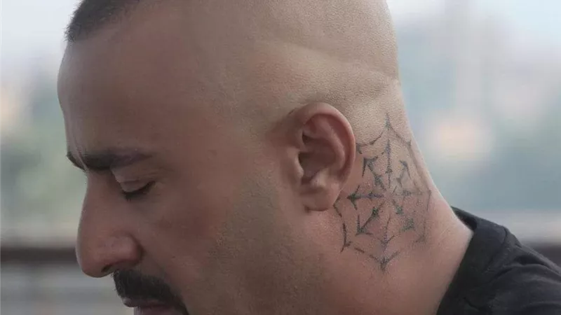 بالفيديو .. احمد السقا يروج ل 
