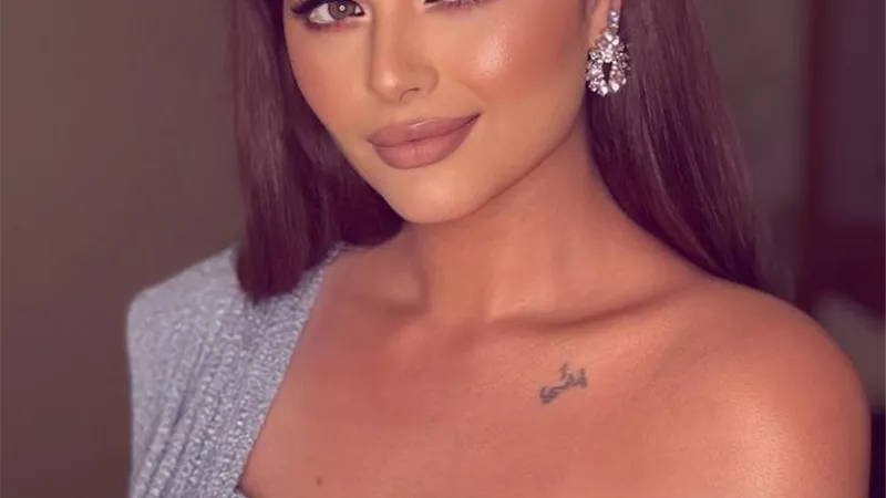 بالفضى .. هنادى مهنى تجذب أنظار متابعيها (صور)