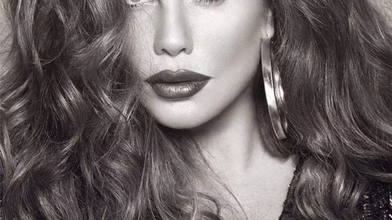 نيكول سابا لـ