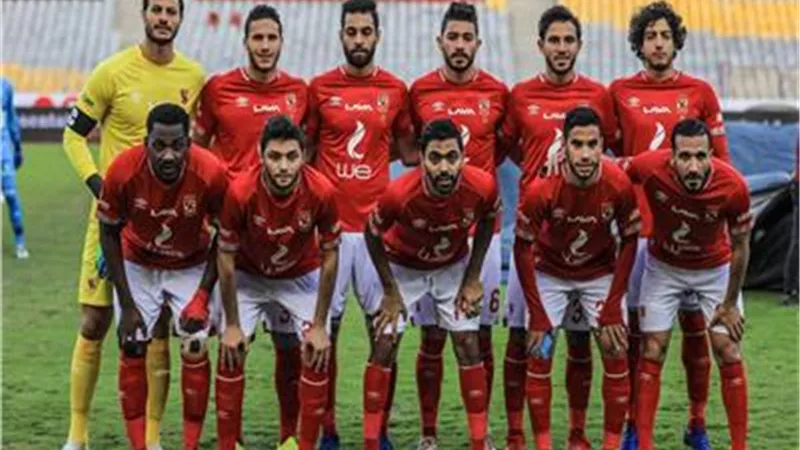 دكة بدلاء الاهلى فى مواجهة دجلة