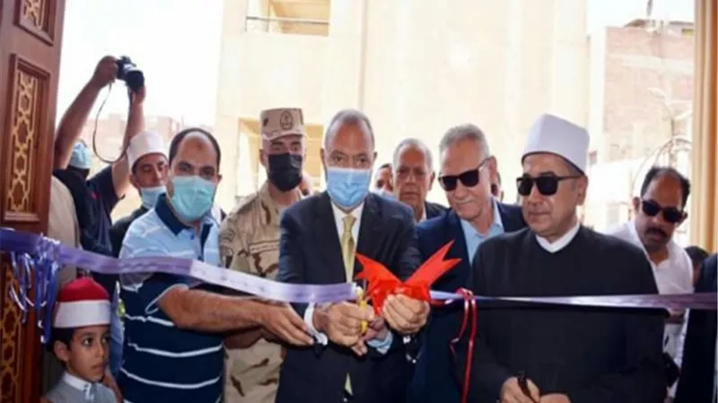 محافظ القليوبية يفتتح مسجد فاطمة الزهراء بكفر شكر
