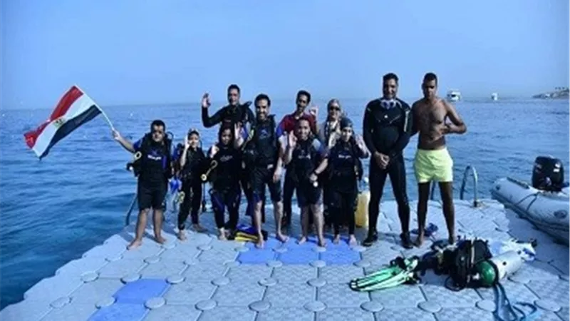عروس البحر والأقزام السبعة في مهرجان لتنشيط السياحة بشرم الشيخ