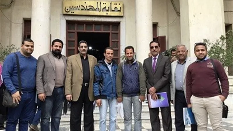 بالصور.. نقابة المهندسين الفرعية بأسيوط تكرم بطلي محطة مصر