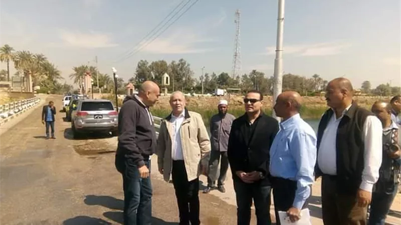 محافظ الأقصر يتفقد مشروعات تطوير مركز الطود