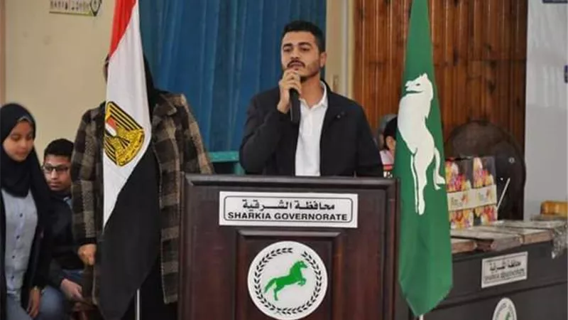 تعليم الشرقية تكرم فريق بسمه للإيواء فى احتفالية يوم الشهيد