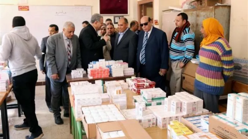 بالصور.. جامعة طنطا تنظم قافلة طبية بقرية ميت حبيب بسمنود