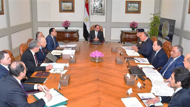 الرئيس يوجه بسرعة الانتهاء من تنقية قوائم البطاقات التموينية