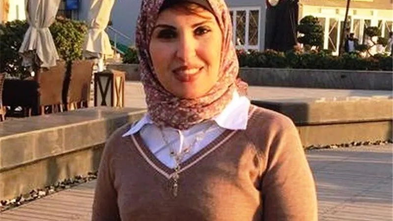 الاب .. السند والحماية