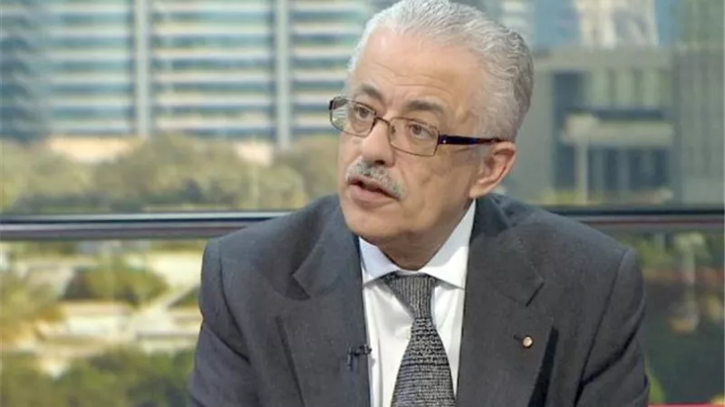 التعليم تبدأ فى توزيع شرائح المحمول على الطلاب ..اليوم