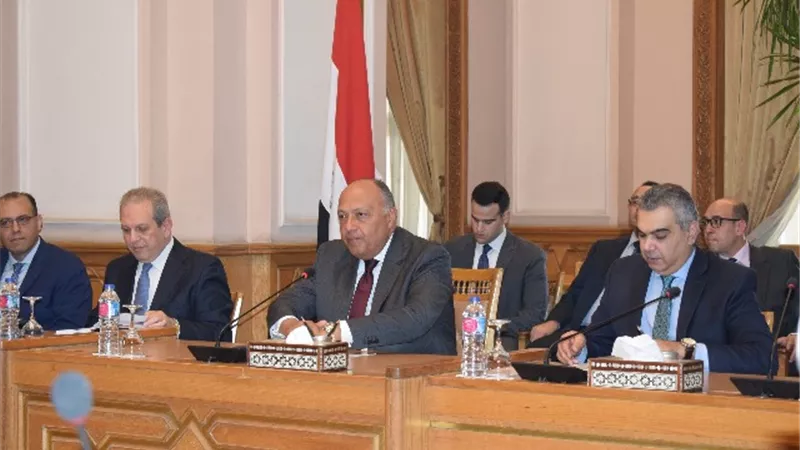 شكري يستقبل وفد غرفة التجارة الأمريكية