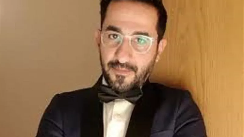 رسالة كوميديا من احمد حلمى لشقيقة الاكبر