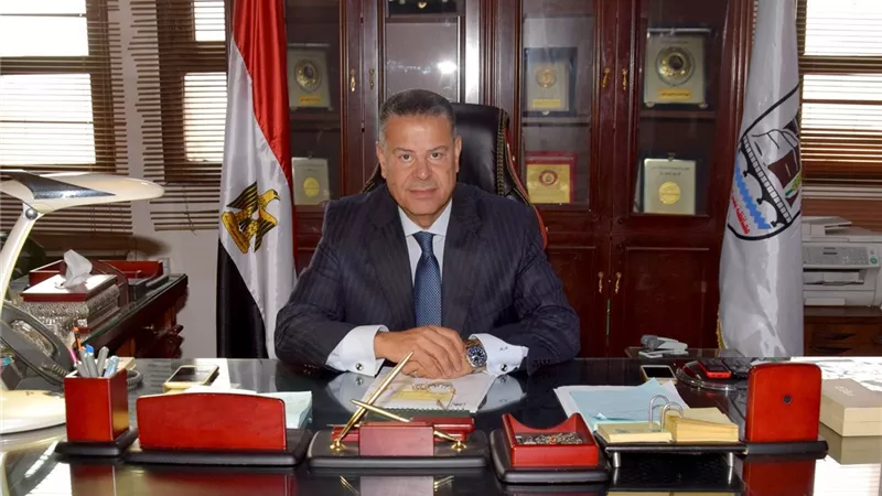 محافظ بني سويف يستعرض جهود الطب البيطري لحماية الثروة الحيوانية
