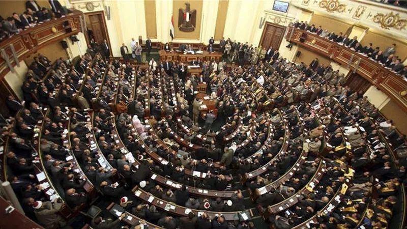 البرلمان يؤجل مناقشة المادة الثانية من قانون الجامعات التكنولوجية