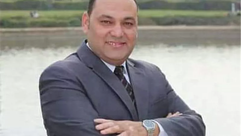 كيف تكتشف خيانة زوجتك؟!.. اليك الطريقة والحل