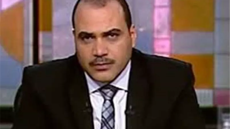 الباز يطالب بتشكيل لجنة لكتابة تاريخ موثق لأحداث يناير 2011
