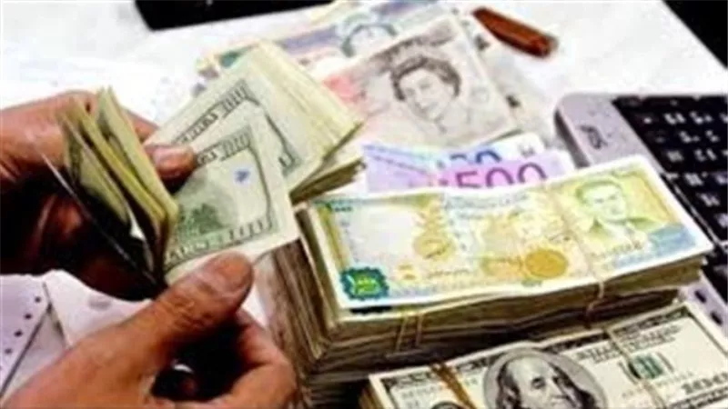 استقرار فى اسعار صرف العملات بمستهل تعاملات الاثنين