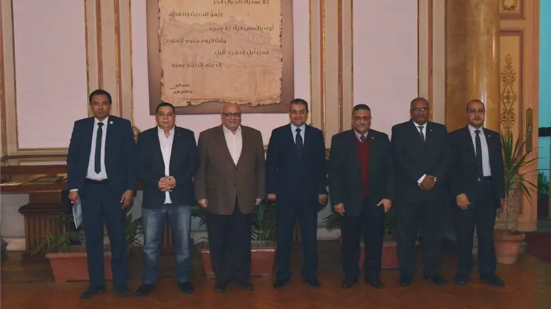برتوكول تعاون بين محافظة القاهرة وجامعة عين شمس وتعليم القاهرة لتفعيل مبادر 