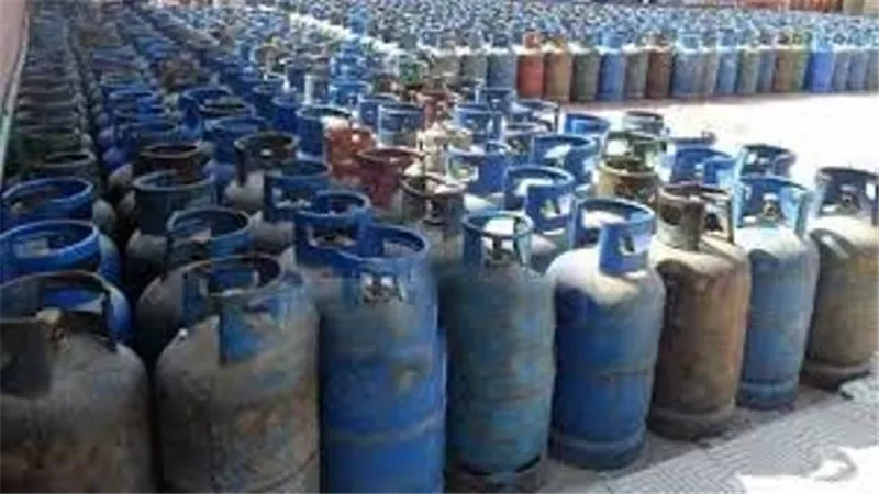 ضبط صاحب مستودع استولى على البوتاجاز المدعم فى ببا