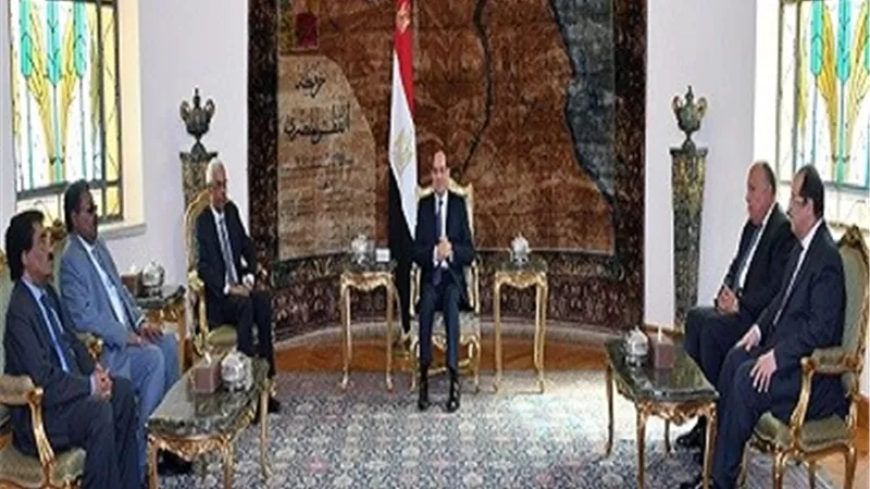 الرئيس يستقبل النائب الاول للرئيس ومدير المخابرات السودانى