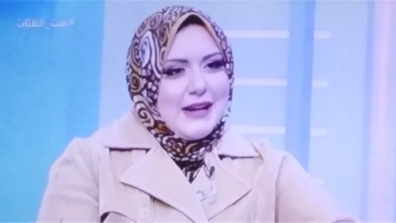 كيفى تحمى المرأة نفسها من الاصابة بالاحتراق النفسى؟.. دينا الجيار تجيب