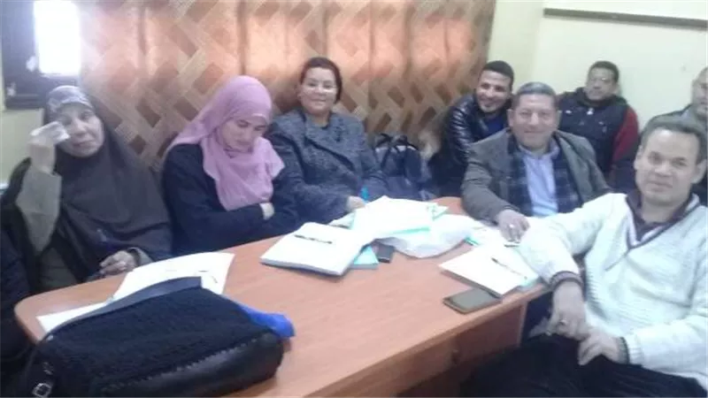 دورة تدريبية لمعلمى الصف الاول الابتدائي بمنشأة القناطر على منظومة التعليم الجديدة