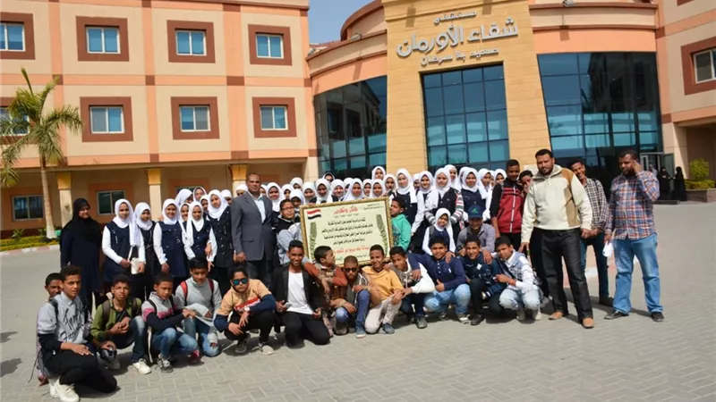 طلاب وتلاميذ 20 مدرسة بأرمنت يتبرعون لصالح مستشفى شفاء الأورمان بالأقصر