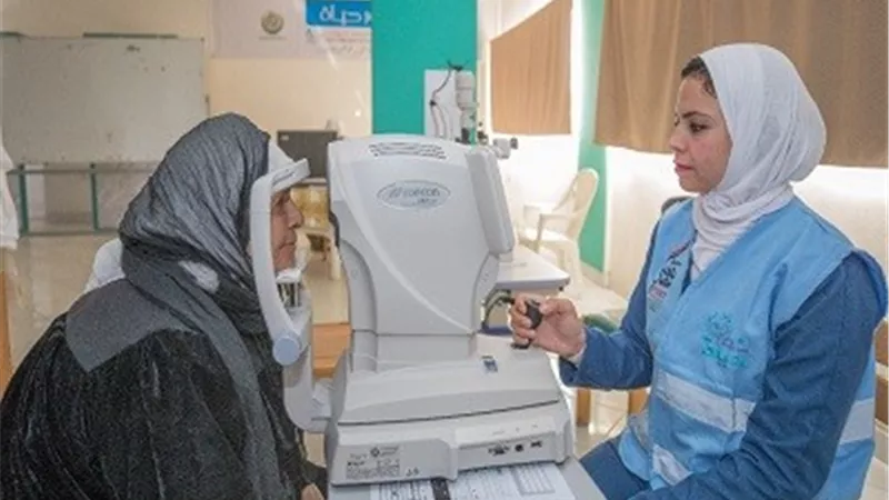 تحيا مصر: إجراء 20 ألف عملية مياه بيضاء وتسليم 132ألف نظارة للتلاميذ