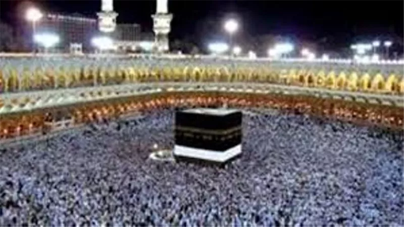 وزارة السياحة تستعرض اخر مستجدات موسمي العمرة والحج والعمرة