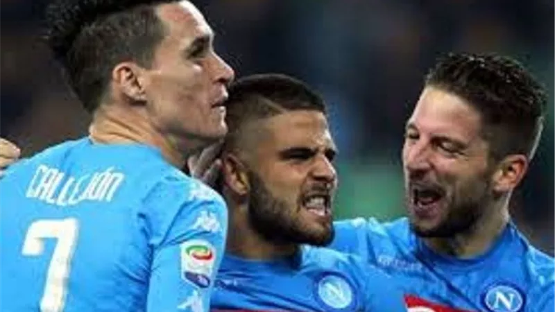 الدورى الأوروبى: نابولى يتأهل لدور الثمانية رغم الهزيمة أمام سالزبورج بثلاثية