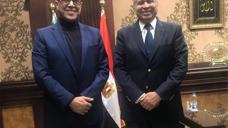أشرف عبد الباقي يستعد لعرض 