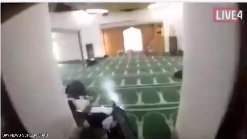 شاهد لحظة الهجوم على المسجدين فى نيوزيلندا