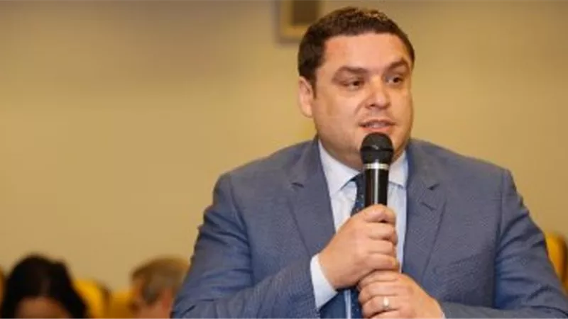 وكيل خارجية البرلمان يدعو لتشكيل مفوضية عليا لمكافحة التمييز ضد المسلمين في الغرب