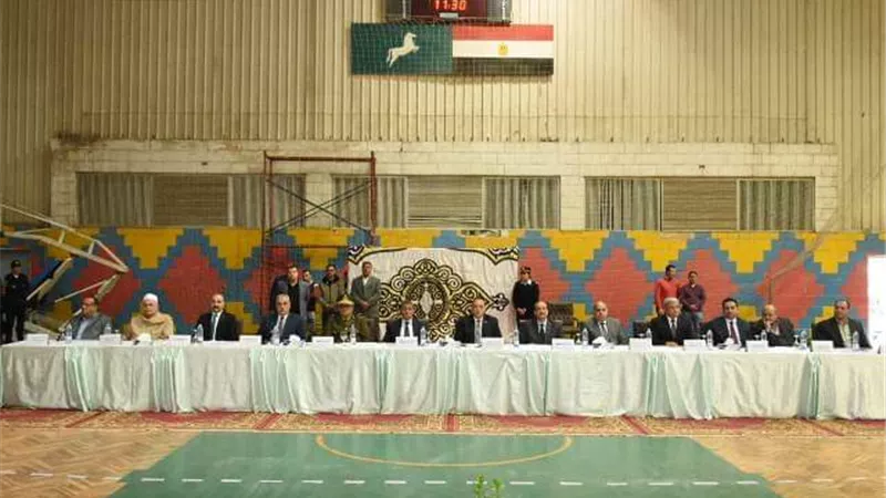 غراب وجرير يشهدان قرعة الحج بالصالة المغطاة بمدينة الزقازيق