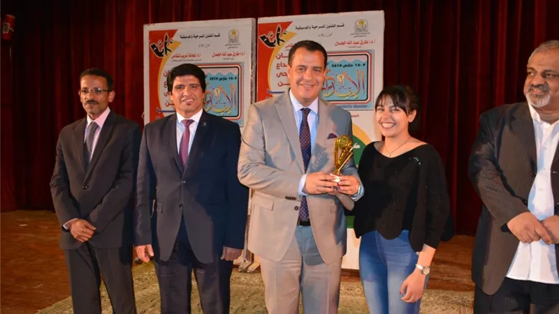 كلية التربية النوعية تحصد أوسكار جامعة أسيوط لأفضل عرض مسرحى عن مسرحية 