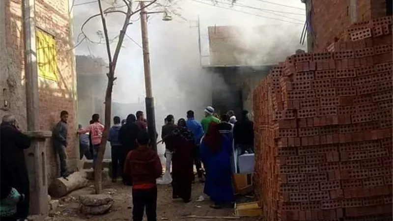 إشعال النيران في منزل ذوي متهم بقتل ربة منزل بالشرقية