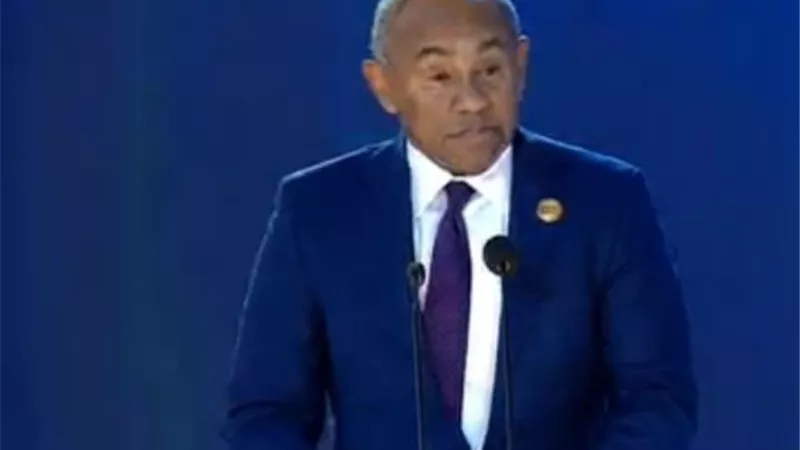 احمد احمد يوجه التحية للسيسي على على استضافة ملتقى الشباب العربى الافريقى