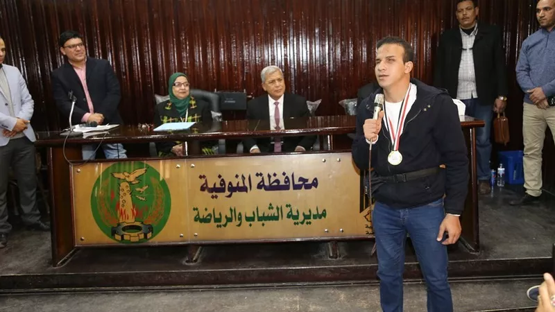 محافظ المنوفية يكرم الرياضيين الفائزين من ابناء دار الأمل لذوى الإحتياجات الخاصة