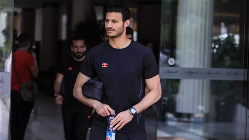 الشناوى يوجه رسالة الى الخطيب والجهاز الفنى للاهلى