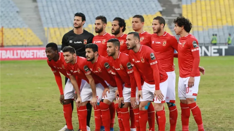#افريقيا_يا_اهلى يشعل تويتر
