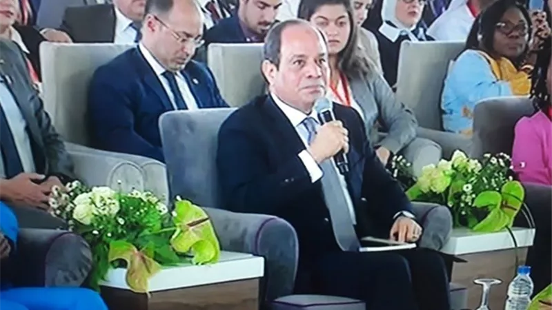 السيسى : التحديات التى تواجه القارة الافريقية واحدة ولابد من مواجهتها