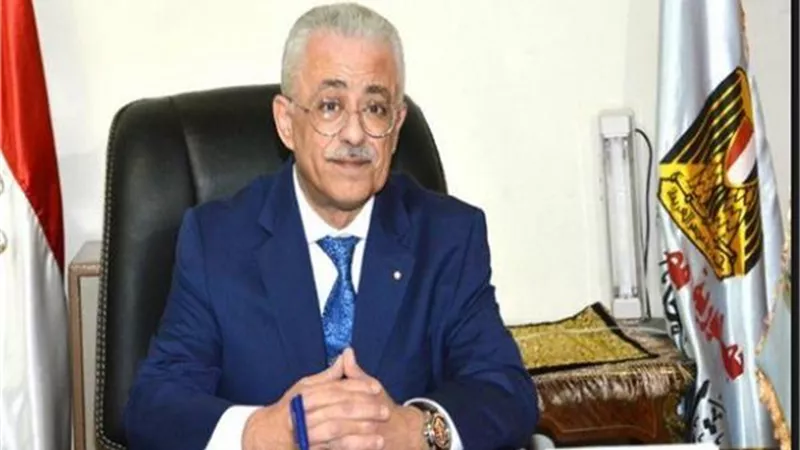 برلماني يطالب بزيادة مكافآت امتحانات النقل والشهادة الاعدادية