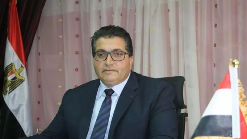 وكيل وزارة التربية والتعليم بجنوب سيناء : تسليم الشريحة الخاصة بخط الطالب الإثنين القادم