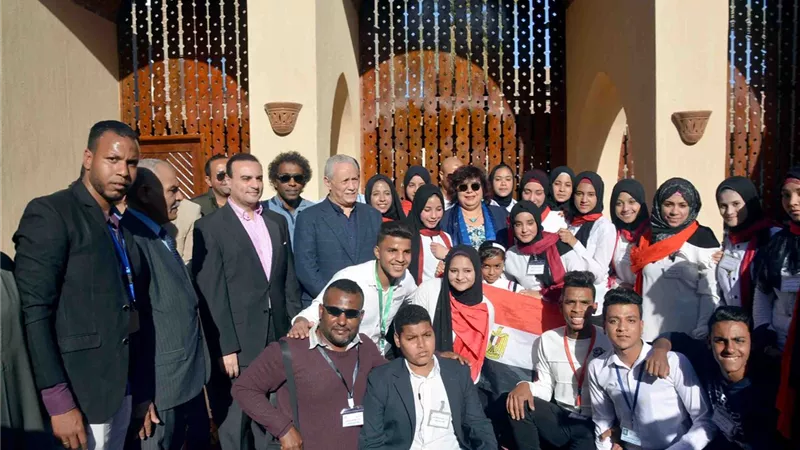 وزيرة الثقافة تفتتح بيت ثقافة الأقالتة غرب الأقصر