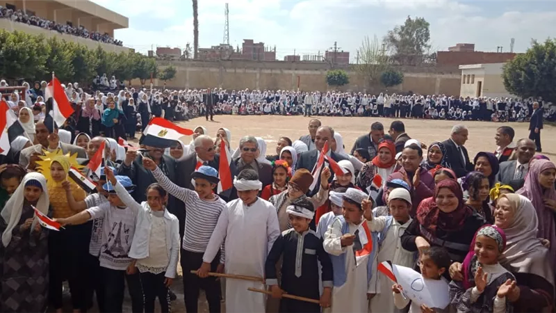 تعليم قليوب التعليمية يقيم معرض الأنشطة المدرسية الختامي